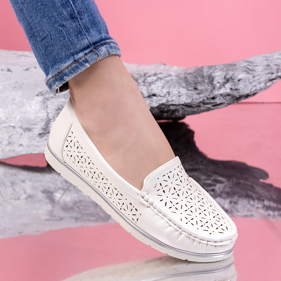 Дамски обувки Rolina - White